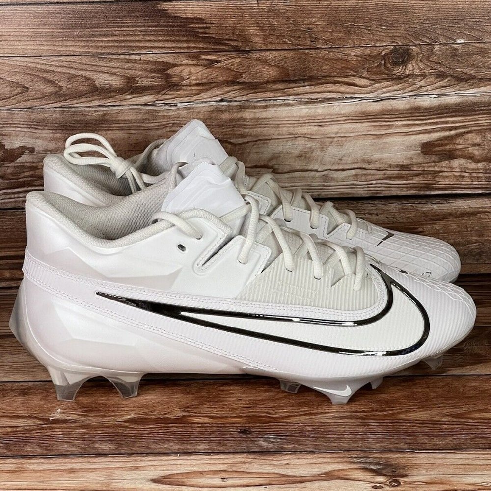 Nike Vapor Edge Elite 360 2 Football Cleats Mens Sizes White DA5457-100 Athletic